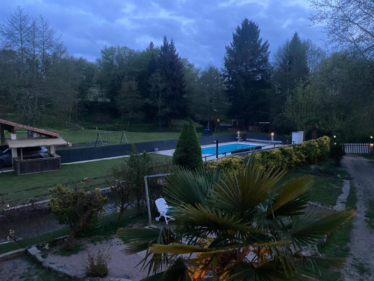 Moulin Du Pommier Glamping & Camping Saulgond Exteriör bild