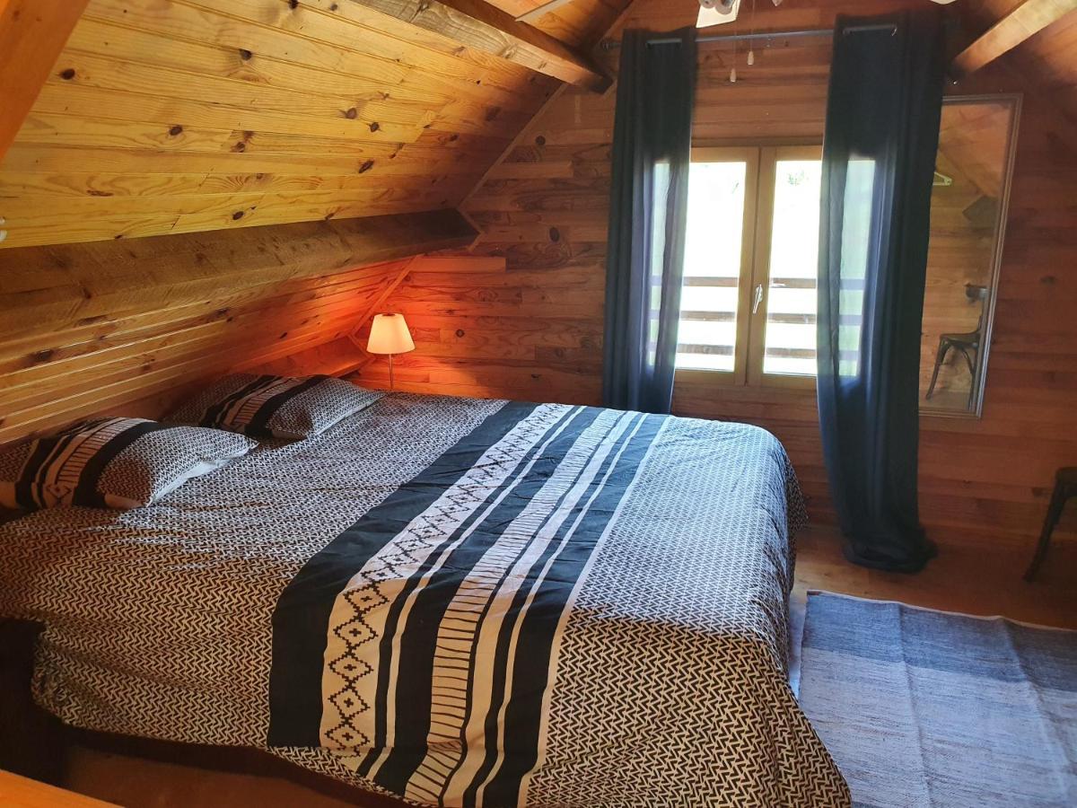Moulin Du Pommier Glamping & Camping Saulgond Exteriör bild