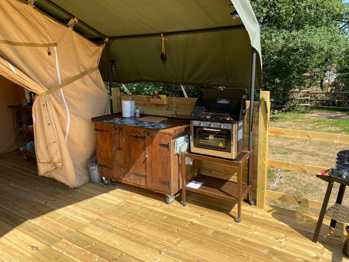Moulin Du Pommier Glamping & Camping Saulgond Exteriör bild