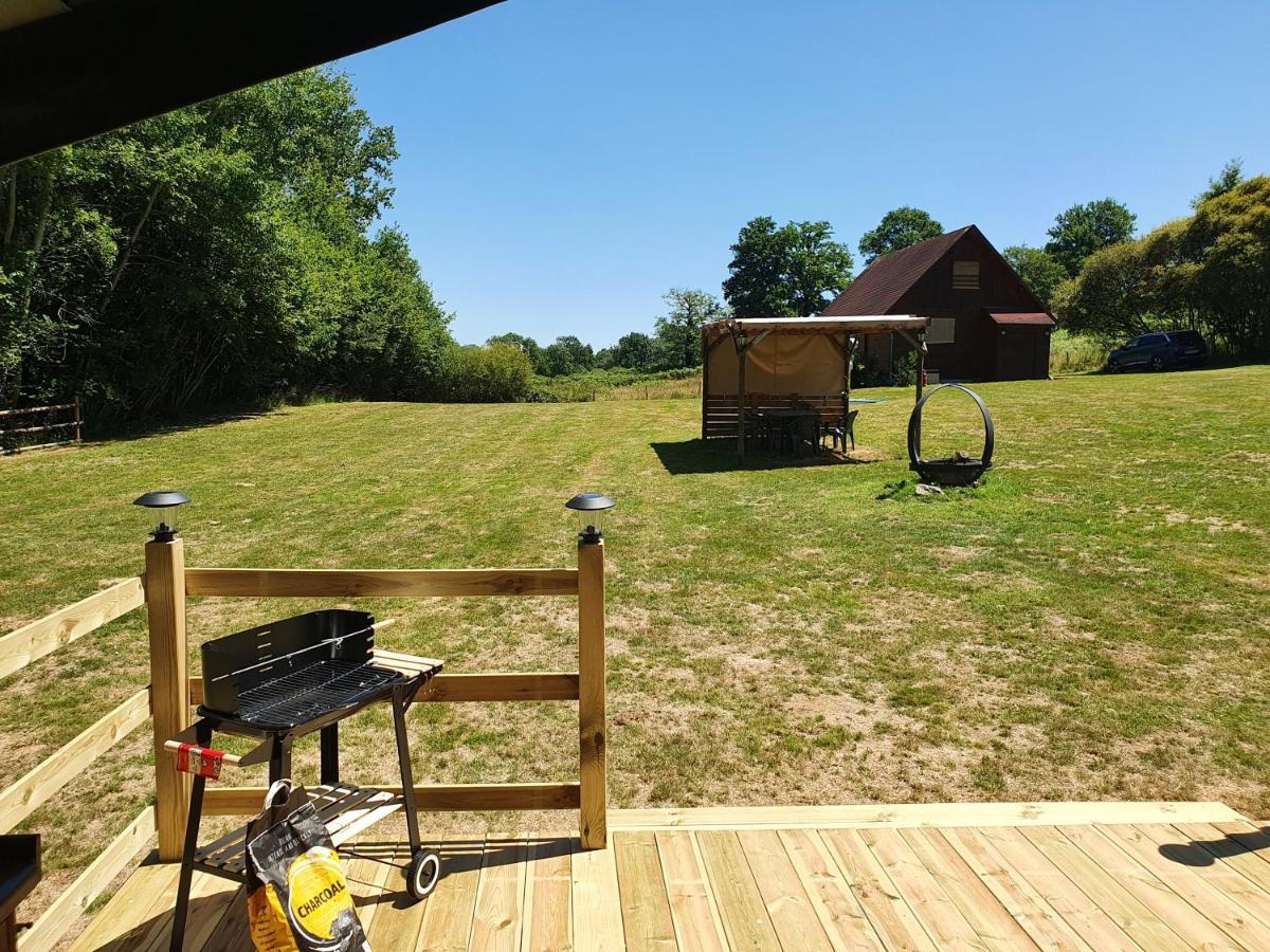 Moulin Du Pommier Glamping & Camping Saulgond Exteriör bild