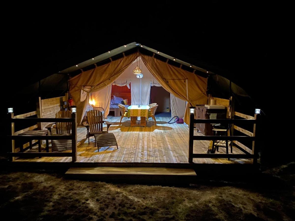 Moulin Du Pommier Glamping & Camping Saulgond Exteriör bild