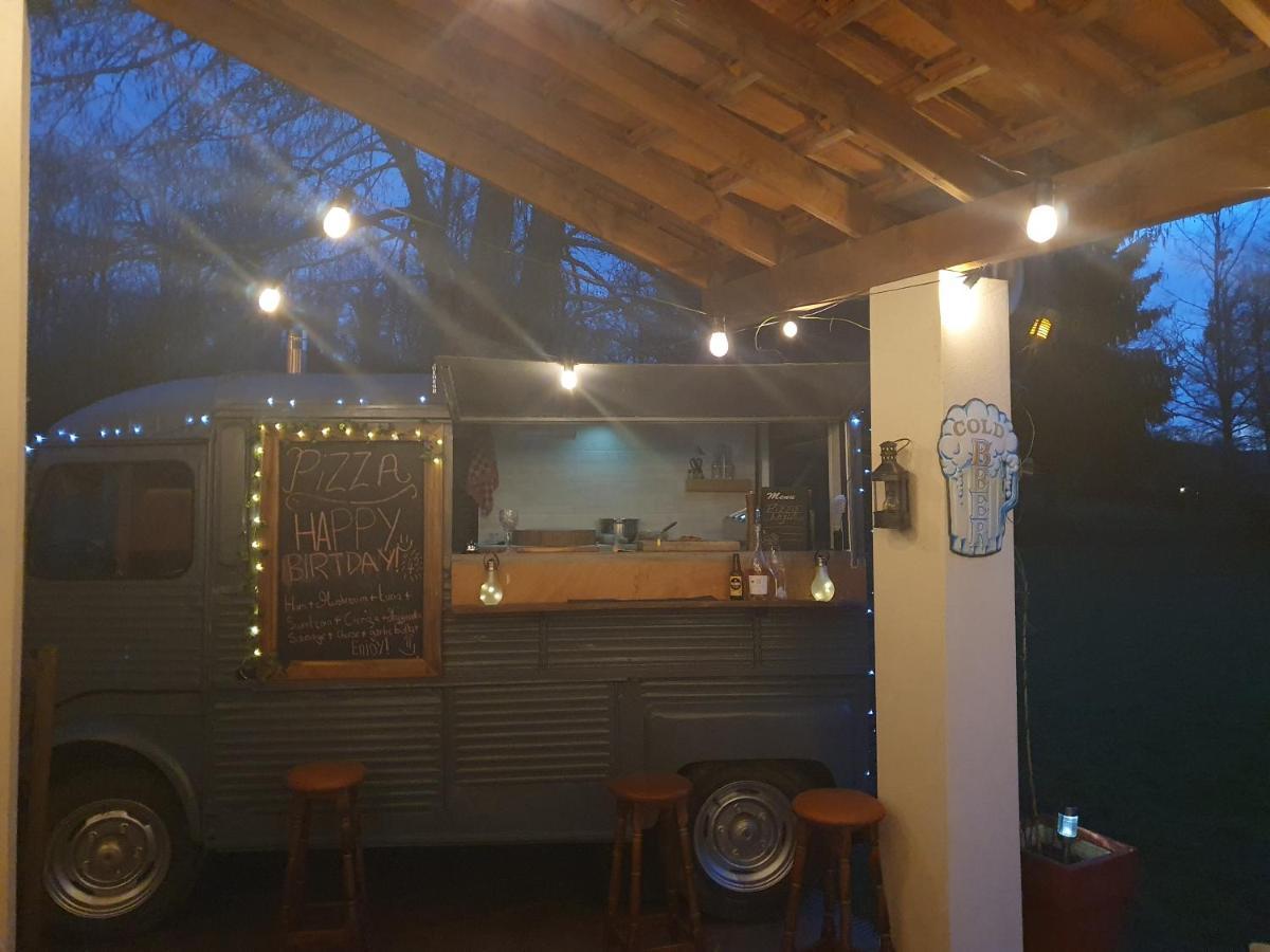 Moulin Du Pommier Glamping & Camping Saulgond Exteriör bild