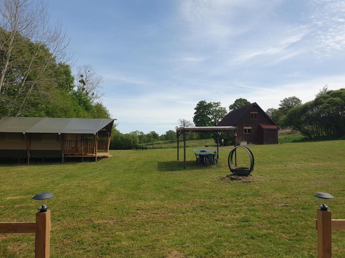 Moulin Du Pommier Glamping & Camping Saulgond Exteriör bild