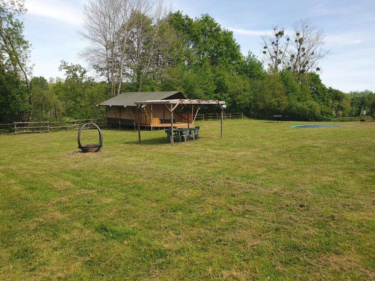 Moulin Du Pommier Glamping & Camping Saulgond Exteriör bild